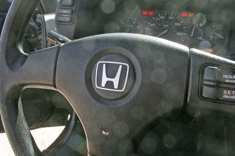 Illustration for article titled The Analog Joys Of Driving A Near-Perfect Old Honda Prelude Si